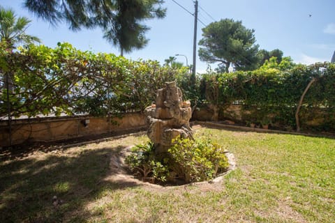 Garden, Garden view