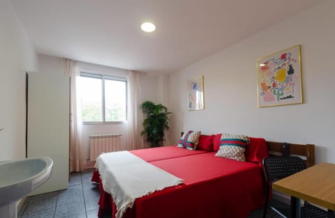 Hostal El Pozarron Bed and Breakfast in Las Rozas de Madrid