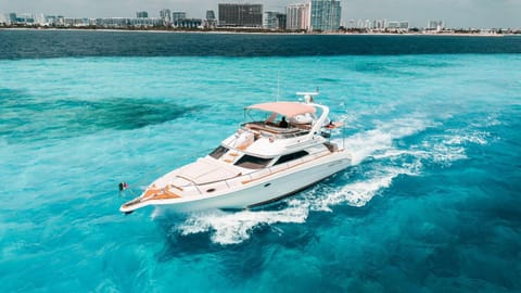 Ocean blue Docked boat in Cancun