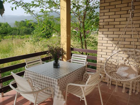 Spring, Natural landscape, Balcony/Terrace