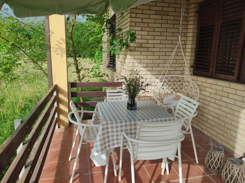 Spring, Garden, Balcony/Terrace, Garden view