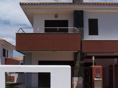 Property building, Balcony/Terrace