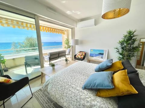 Bed, Living room, Sea view