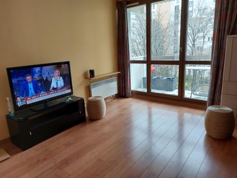 TV and multimedia, Living room, internet