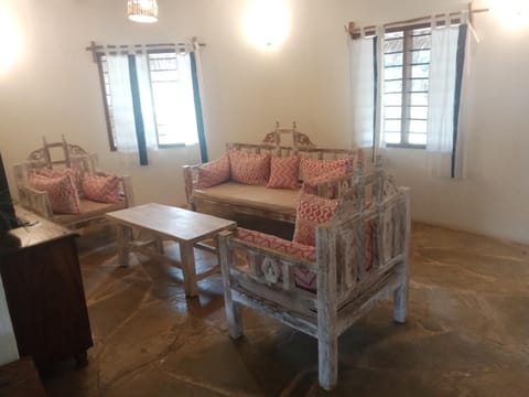 Ndege cottages Apartment in Diani Beach