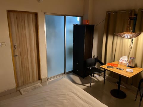 Private Stay in Dhaka Apartment in Dhaka