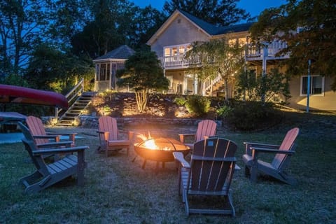 Garden, fireplace