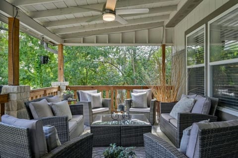 NEW Sterling Serenity A Stay Above The Rest 3b2b Maison in Lake Austin