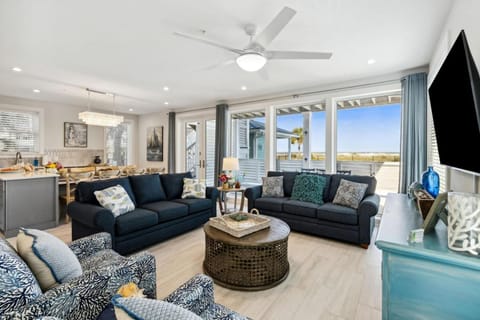 Ocean Lookout 1 - Heated Pool, Beachfront Deck, Stunning Ocean Views House in Fernandina Beach