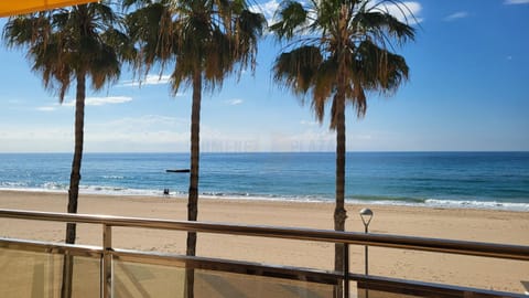 View (from property/room), Balcony/Terrace, Beach, Sea view