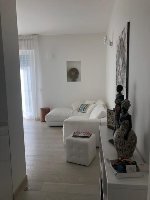 Design Apartment Apartment in Porto San Giorgio