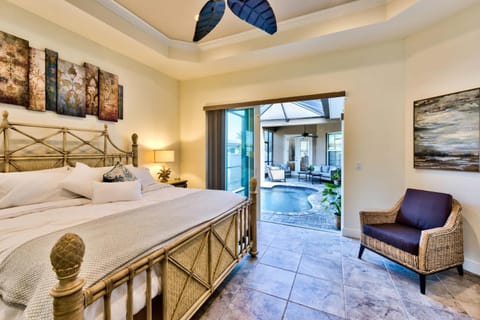 Bed, Photo of the whole room, Seating area, Bedroom, Pool view, air conditioner