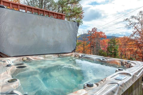 Farmhouse By Stony Brook Cabins House in Sevier County