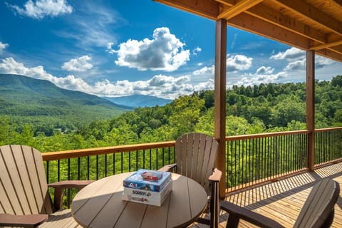 The Perfect Tenn By Stony Brook Cabins House in Pittman Center