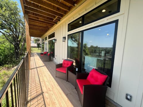 Patio, View (from property/room), Balcony/Terrace, Balcony/Terrace, Seating area