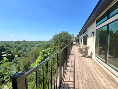 Property building, Natural landscape, View (from property/room), Balcony/Terrace