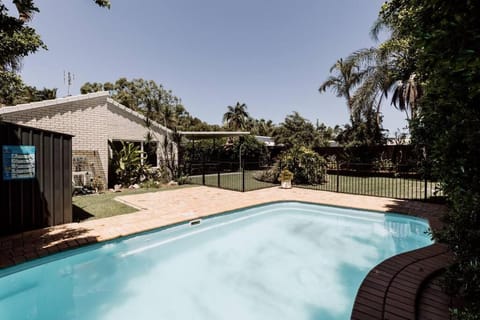 Seaside Escape on 'Tanah' House in Coolum Beach