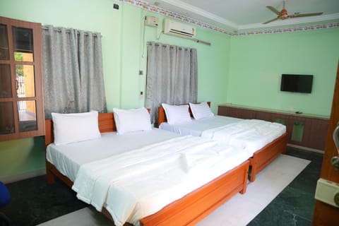 Double Deluxe AC Room Wohnung in Tirupati