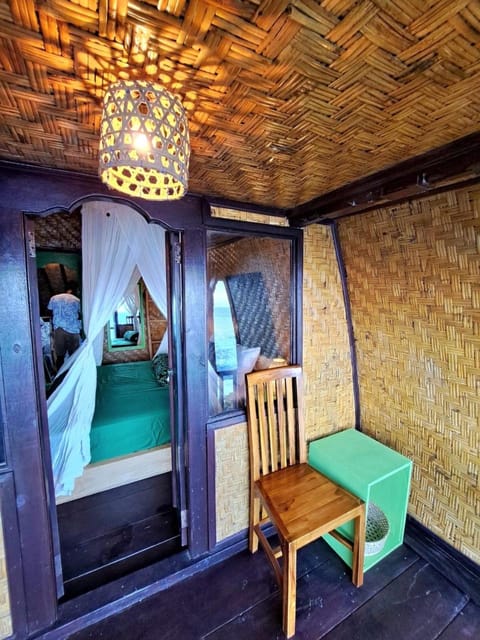 Stairway to heaven amed lumbung house Bed and Breakfast in Abang