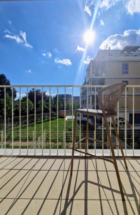 View (from property/room), Balcony/Terrace