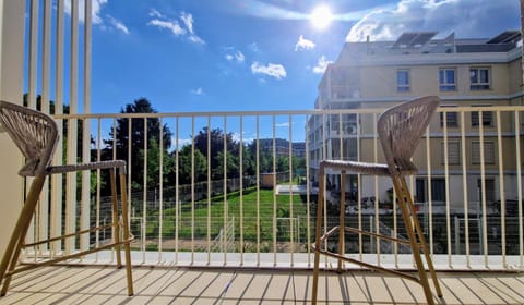 View (from property/room), Balcony/Terrace