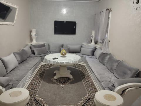 شقة بوابة الصحراء Apartment in Fez-Meknès