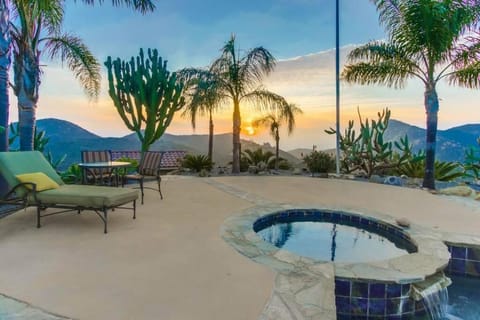 Gorgeous Private Estate with Pool & Pickleball Court House in Poway