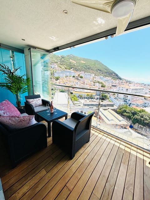 Ocean Village high floor luxury modern apartment Apartment in Gibraltar