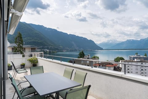 Day, View (from property/room), Balcony/Terrace, Lake view