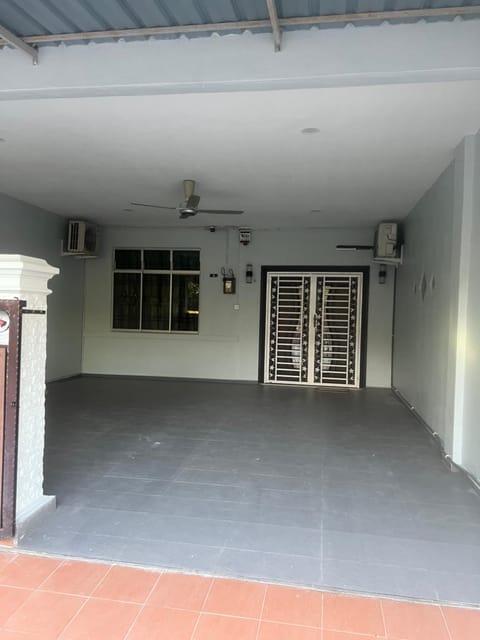 Adhwa Homestay House in Malacca