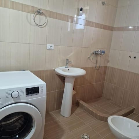 Villa Villa in Vlorë