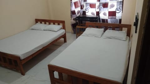 Samarathunga Guest House Bed and Breakfast in Negombo