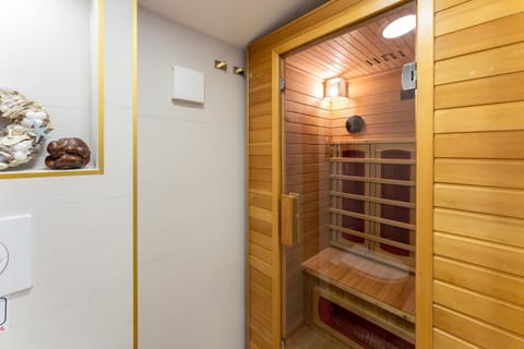 CASA CRYSTAL ISTRIA, villa with private pool, near the beach, with the sea view! Villa in Fažana