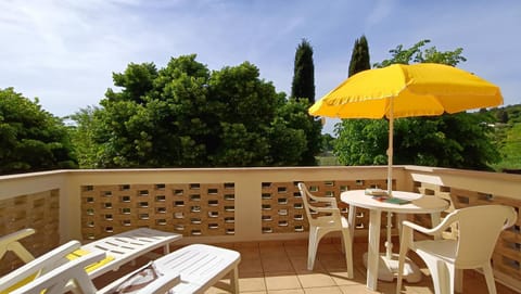 Garden, View (from property/room), Balcony/Terrace, Garden view, sunbed