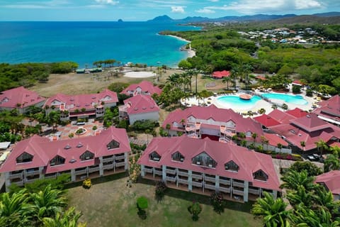 Natural landscape, Bird's eye view, Beach, Pool view, Sea view, Swimming pool, sunbed