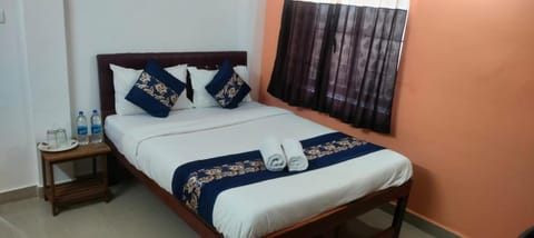 Om Baga Residency Inn Bed and Breakfast in Baga