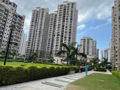 Property building, Garden, Garden view