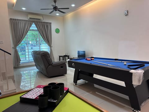 Austin Landed with Pool Table AR43 House in Johor Bahru