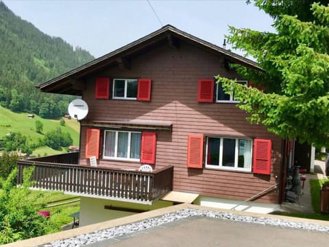 Apartment Altenried- Chalet by Interhome Apartment in Saanen