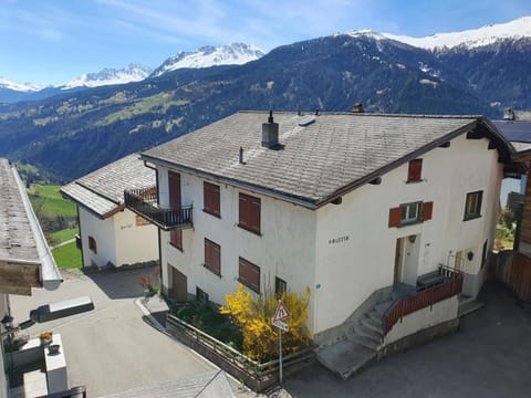 Apartment Ferienwohnung Quadra 28 by Interhome Apartment in Canton of Grisons