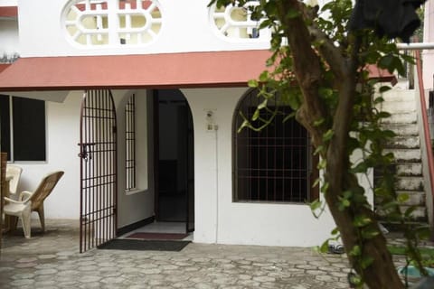 Mama Rose Homestay in Kilkatalai House in Chennai