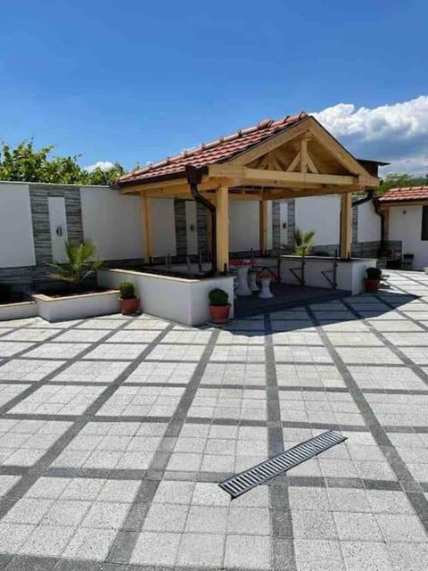 Boris House 5 bed Villa & Private Pool Villa in Blagoevgrad Province