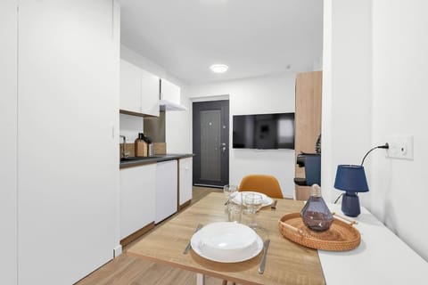 La lumière du Midi-Oncopole à 5 minutes-clim Apartment in Toulouse