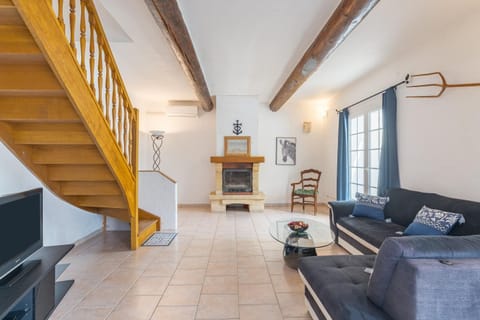 Mas Provençal House in Saint-Remy-de-Provence