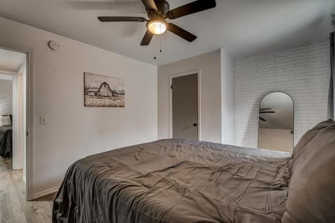 Lavish style 2BR in Stillwater with Free Parking and WiFi Apartment in Stillwater