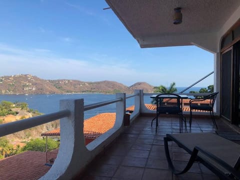 Hermosa vista de la bahía de Zihuatanejo Apartment in Zihuatanejo