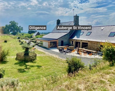 Auberge St Vincent et Diligence 35pers : jacuzzi, salle de jeux Villa in Brittany