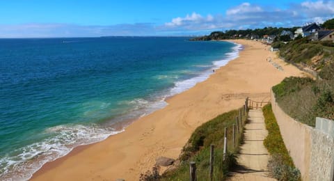 Beach, On site