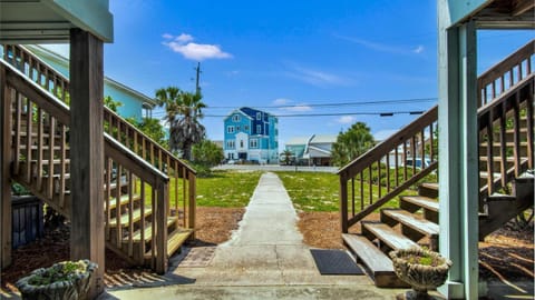 Property building, Neighbourhood, Natural landscape, View (from property/room)