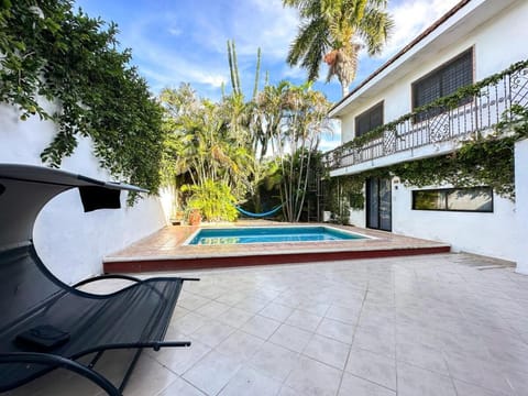 Loft Roma - Excelente Ubicacion - Pool Apartment in Merida